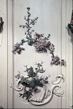 Detail: Früchte und Blumen auf der Ostwand, erstes Wandfeld
von links, oben, Aufn. Cürlis, Peter, 1943/1945