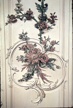 Detail: Blumen auf der Ostwand, zweites Wandfeld von links,
Ausschnitt, Aufn. Cürlis, Peter, 1943/1945