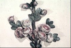 Detail: Blumen auf der Ostwand, zweites Wandfeld von links,
Ausschnitt: Rosen, Aufn. Cürlis, Peter, 1943/1945
