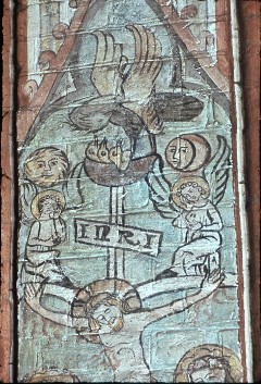 Mittelbild, Detail: Christus am Kreuz, darüber weinende
Engel,
Pelikan, Sonne und Mond, Aufn. Schulze-Marburg, Rudolf, 1943/1944