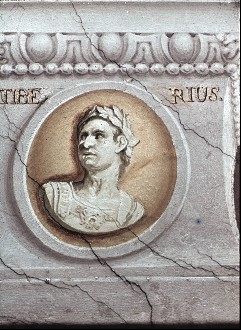 Detail:  Büste des Kaisers Tiberius, Aufn. Halewicz, Julius, 1943/1945